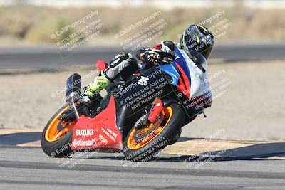 media/Oct-30-2025-Racers Edge (Thu) [[dabbdaf680]]/3-B Group/Session 4 Turn 16/